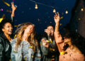 at-the-party-na-imprezie-pub-crawl-everyday-english-gettinenglish